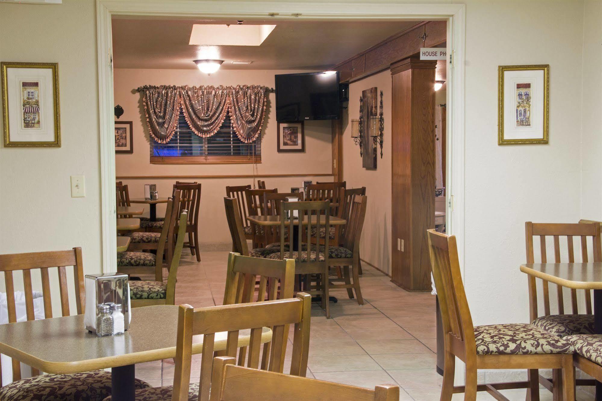 All American Inn & Suites Бренсън Екстериор снимка